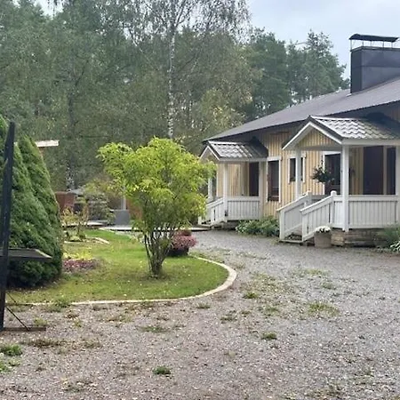 Cozy And Spacious In Kakskerta *